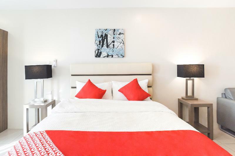 Hotel Merlo Makati City Extérieur photo