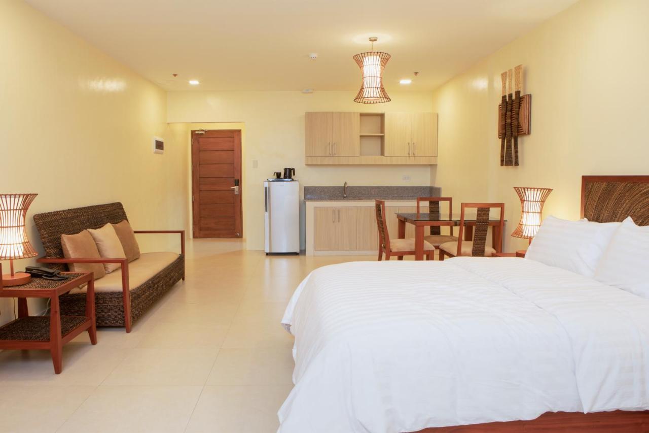 Hotel Merlo Makati City Extérieur photo