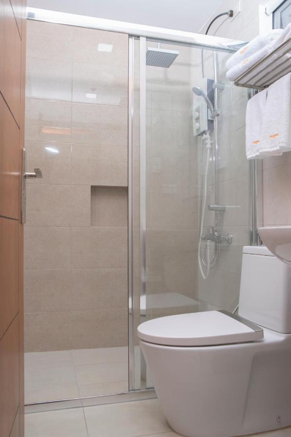 Hotel Merlo Makati City Extérieur photo