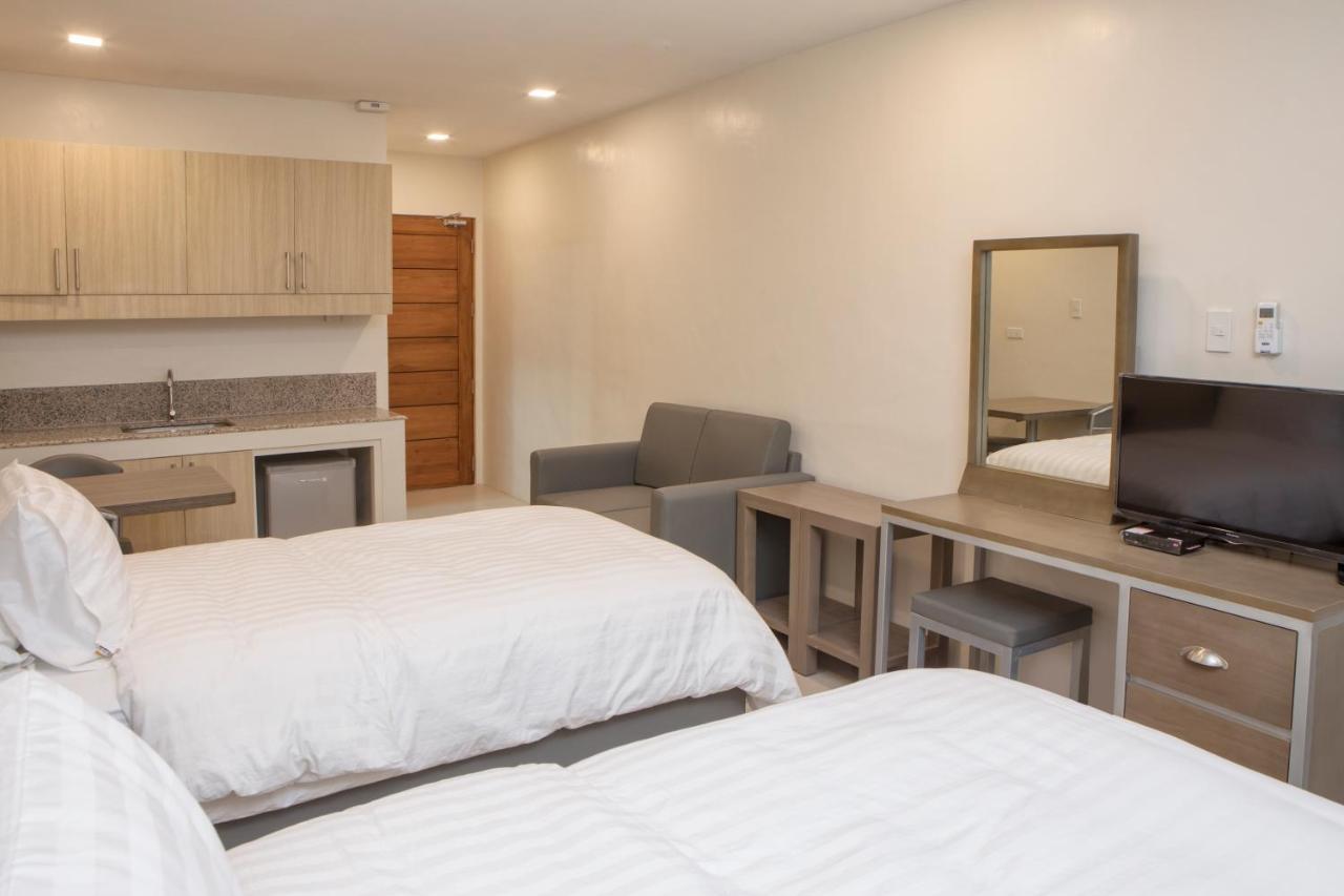 Hotel Merlo Makati City Extérieur photo